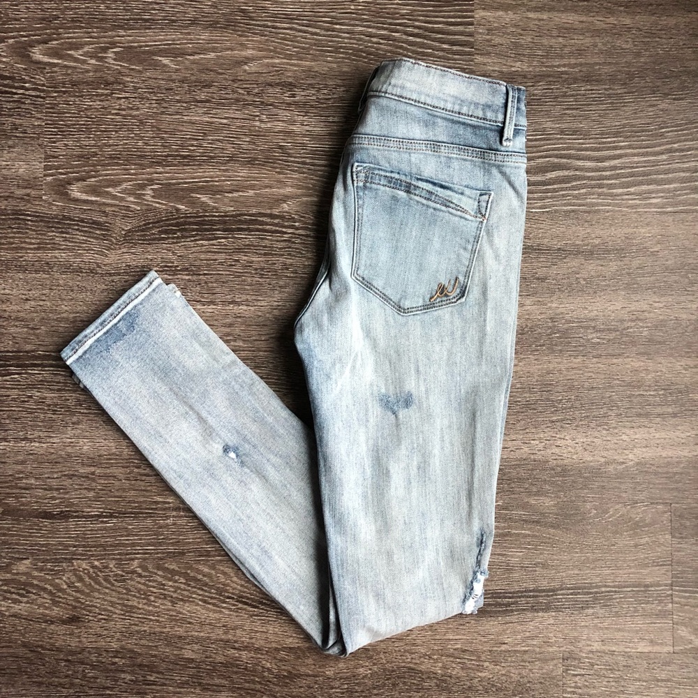 Express acid wash distressed mid rise jeggings